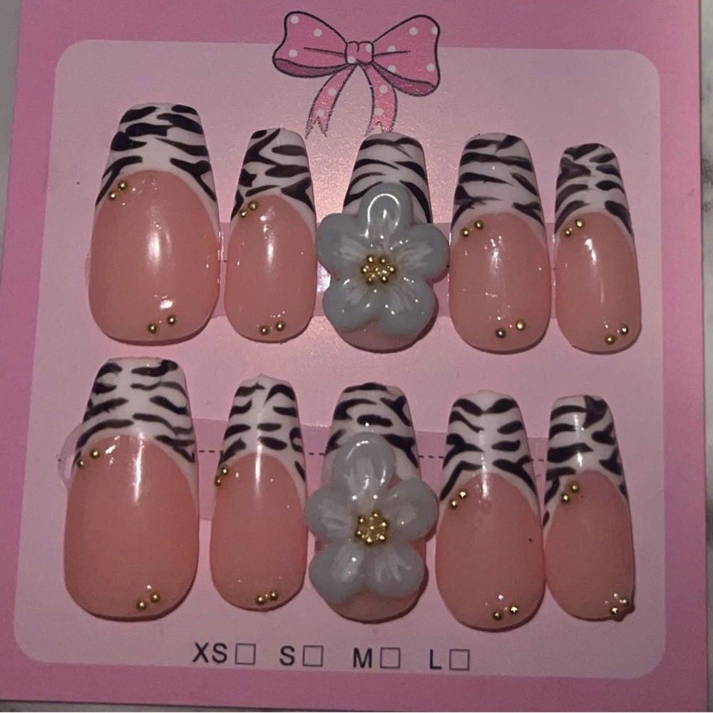 Zebra Pattern Press-On Nails with Floral Accent